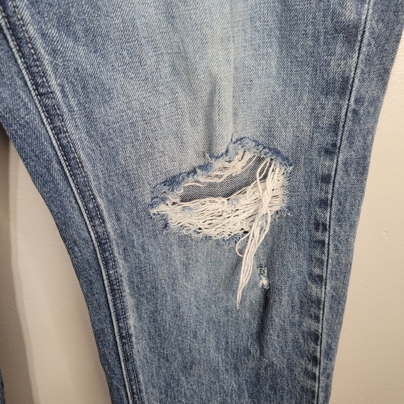 KanCan High Rise Straight Leg Cuffed 100% Cotton Distressed Jeans Size 15/31 - Picture 5 of 16